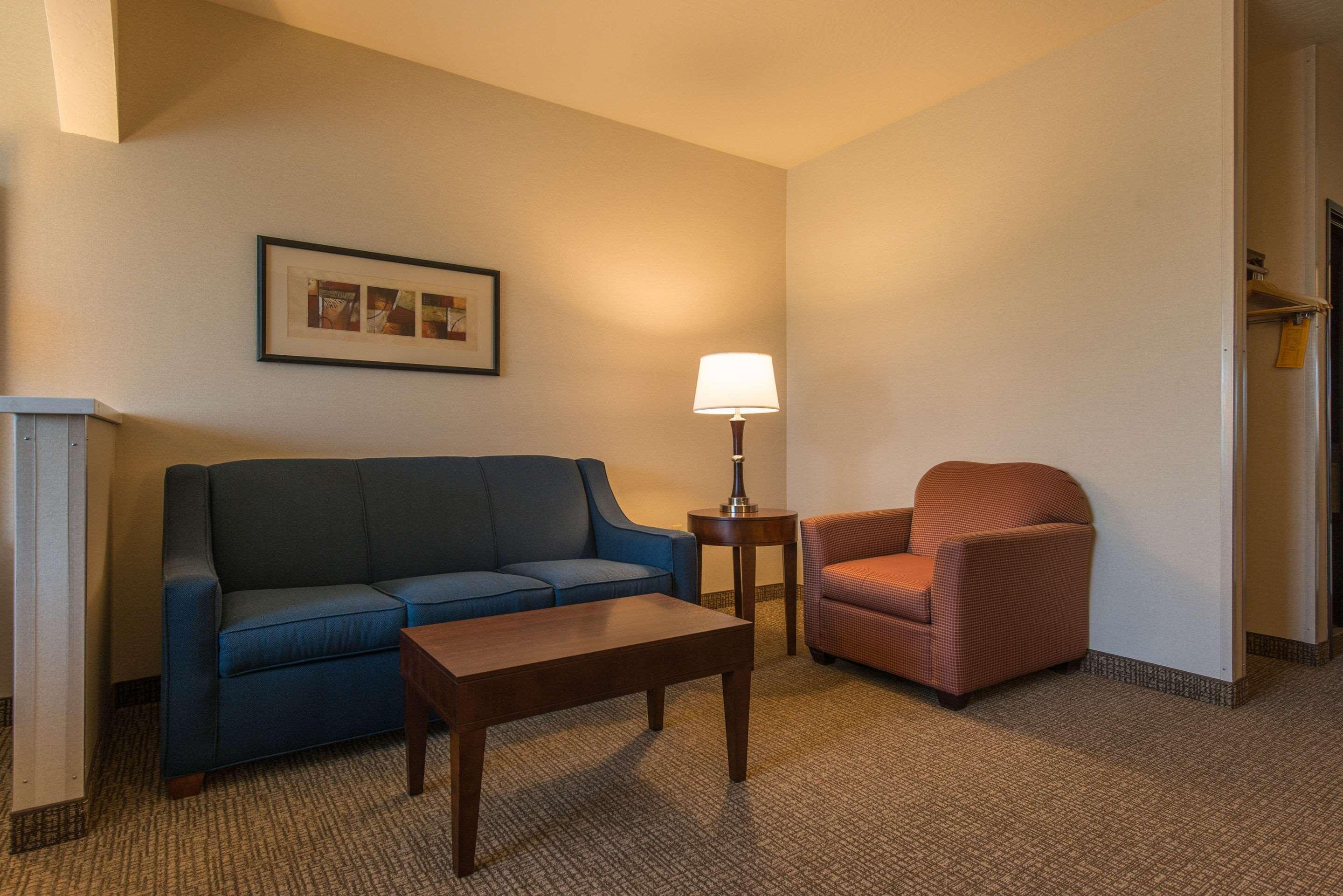 Comfort Suites Springfield Riverbend Medical Exterior foto
